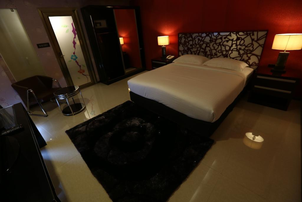 Hotel Millionday Mayiladuthurai Exterior photo