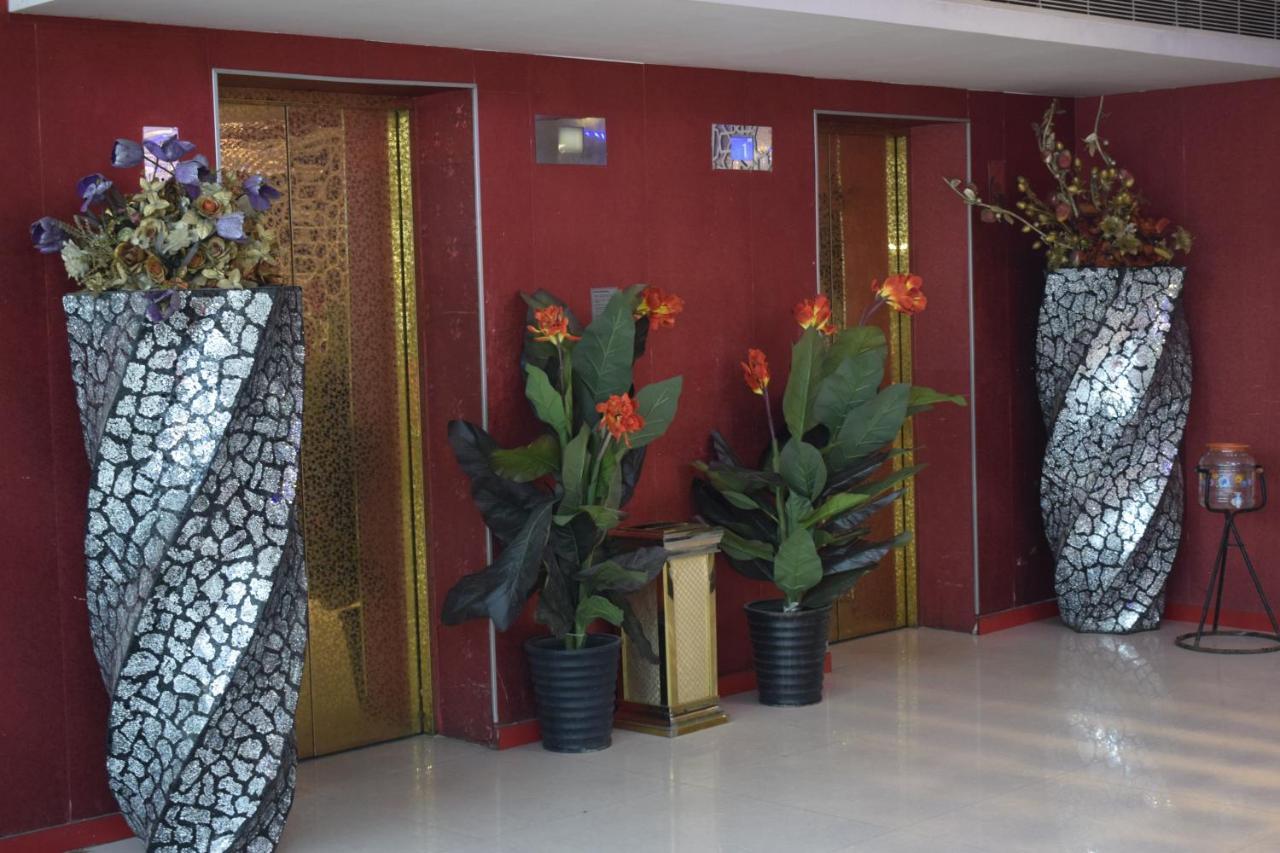 Hotel Millionday Mayiladuthurai Exterior photo