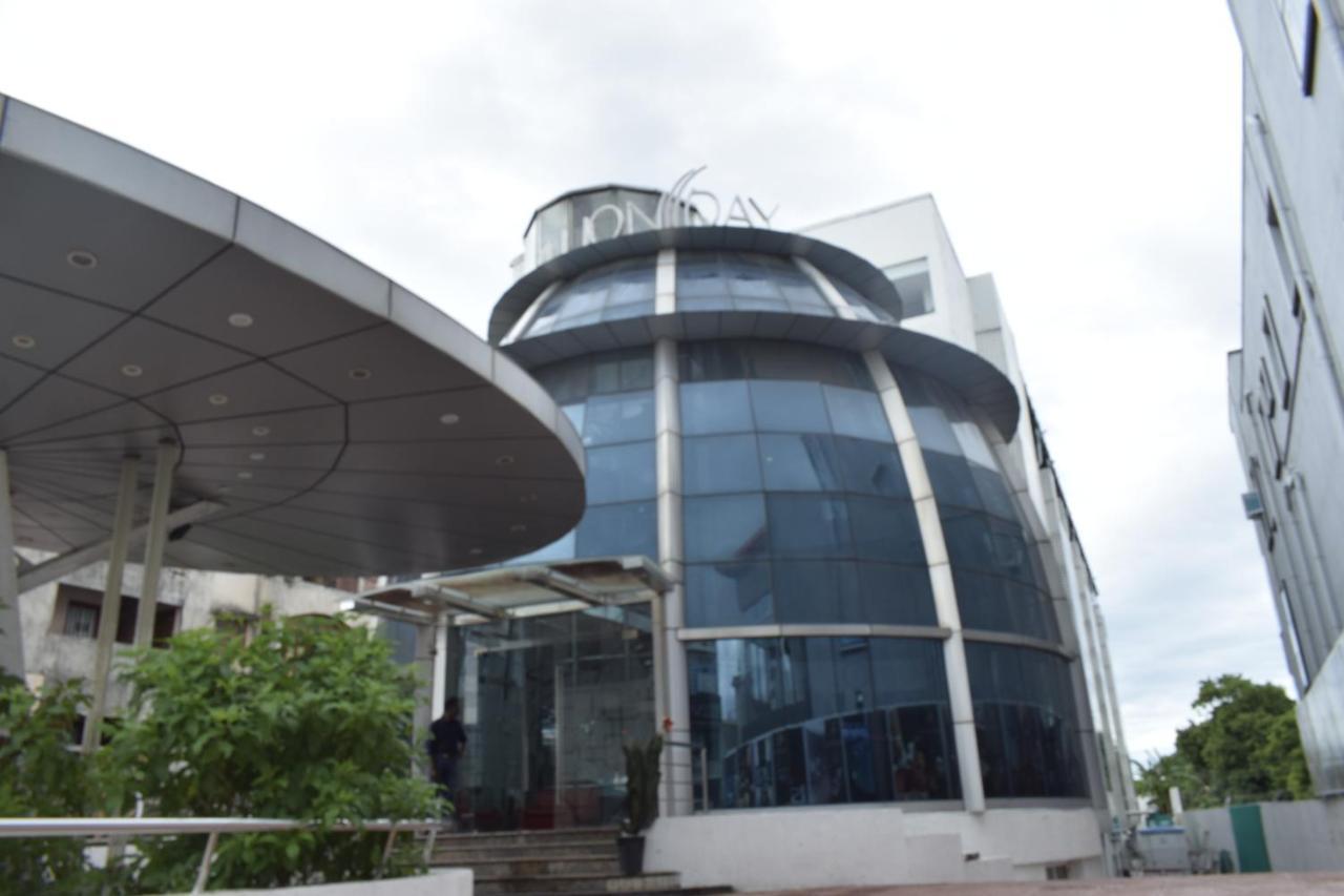 Hotel Millionday Mayiladuthurai Exterior photo